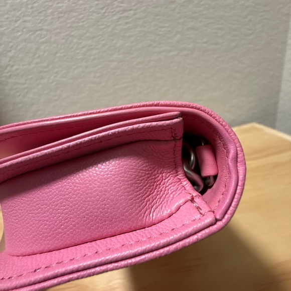 Chanel Boy Pink Quilted Crossbody Bag - Picture 5 of 15